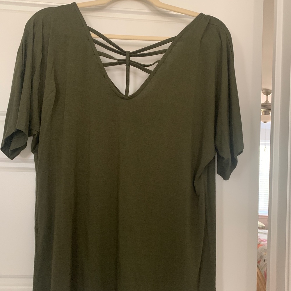 💎Pullover scrappy olive green T
